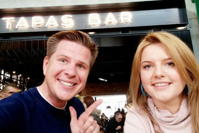 Agata Śleszycka - imprezowiczka z materiału Filipa Chajzera, który na YT obejrzało ponad 1,6 mln osób.