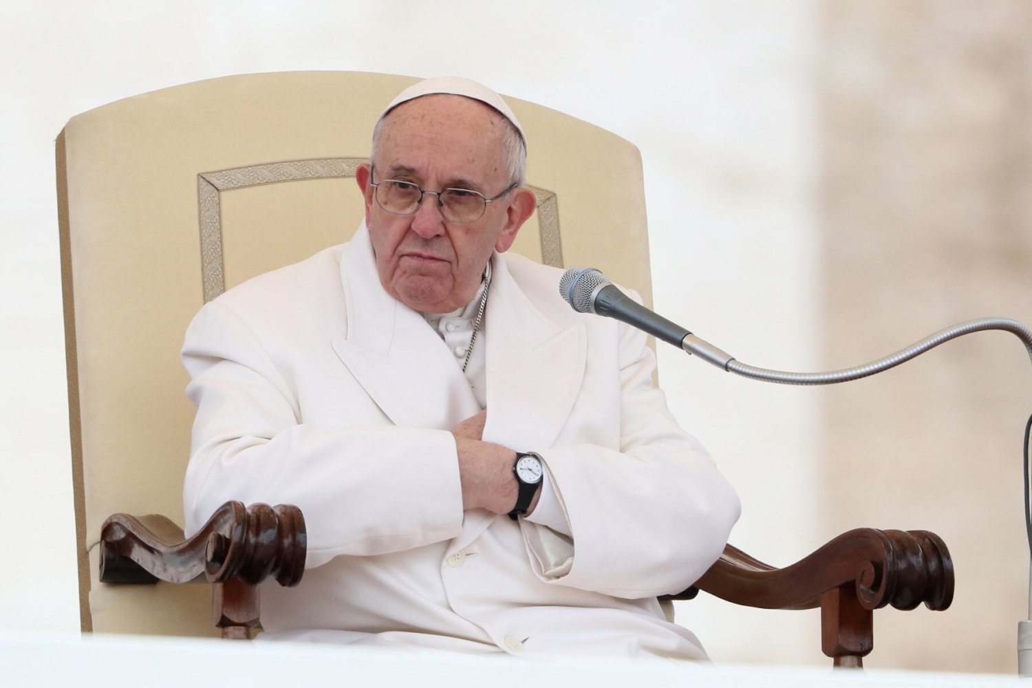 Papież Franciszek potępił przemoc wobec kobiet. Uznał ją za zjawisko niemal satanistyczne.