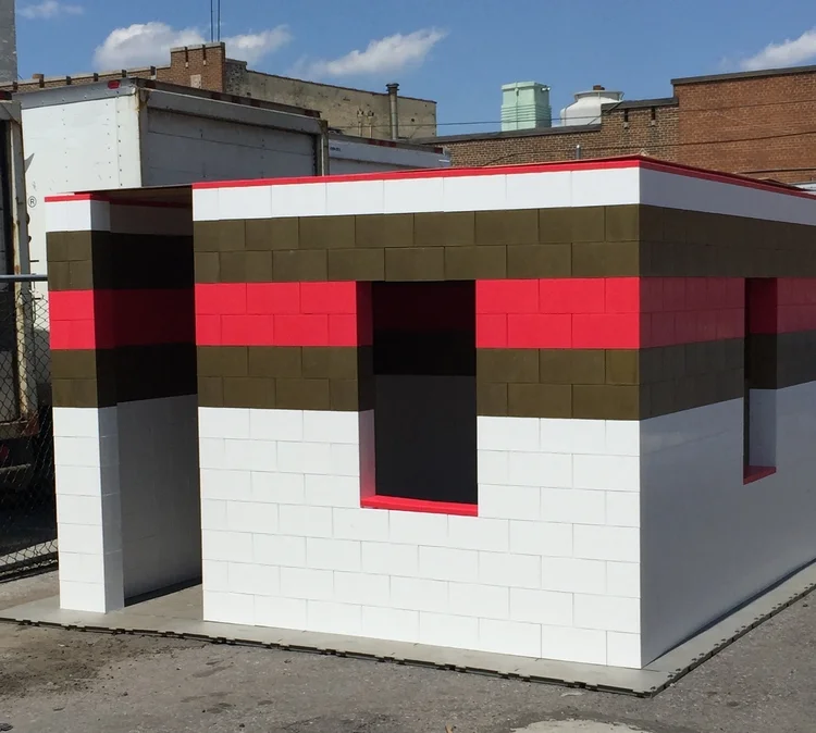 Domek zbudowany z EverBlocks