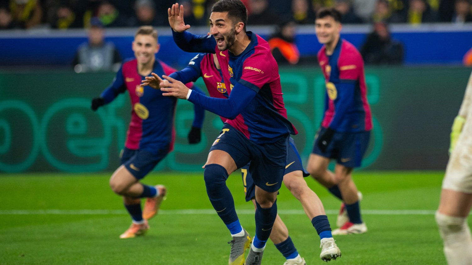 Ferran Torres bohaterem Barcelony w meczu z Borussią Dortmund.