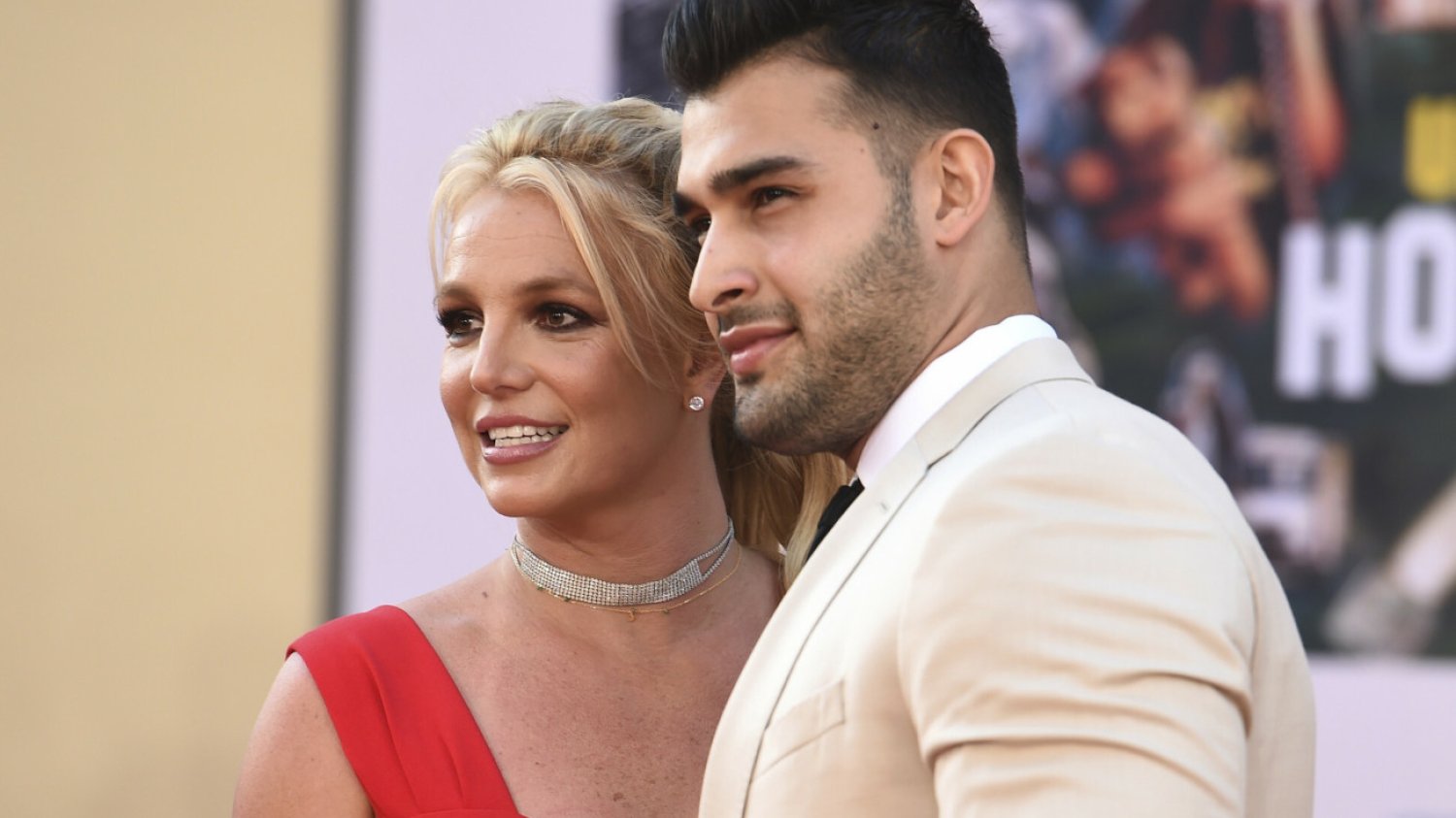 Sam Asghari broni Britney Spears przed byłym mężem.