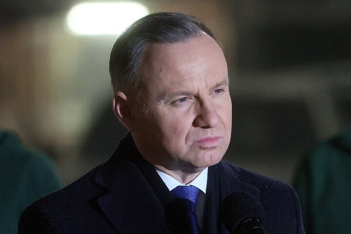 Duda nie wyciągnie Kamińskiego i Wąsika zza krat. Prezydent ma inny plan