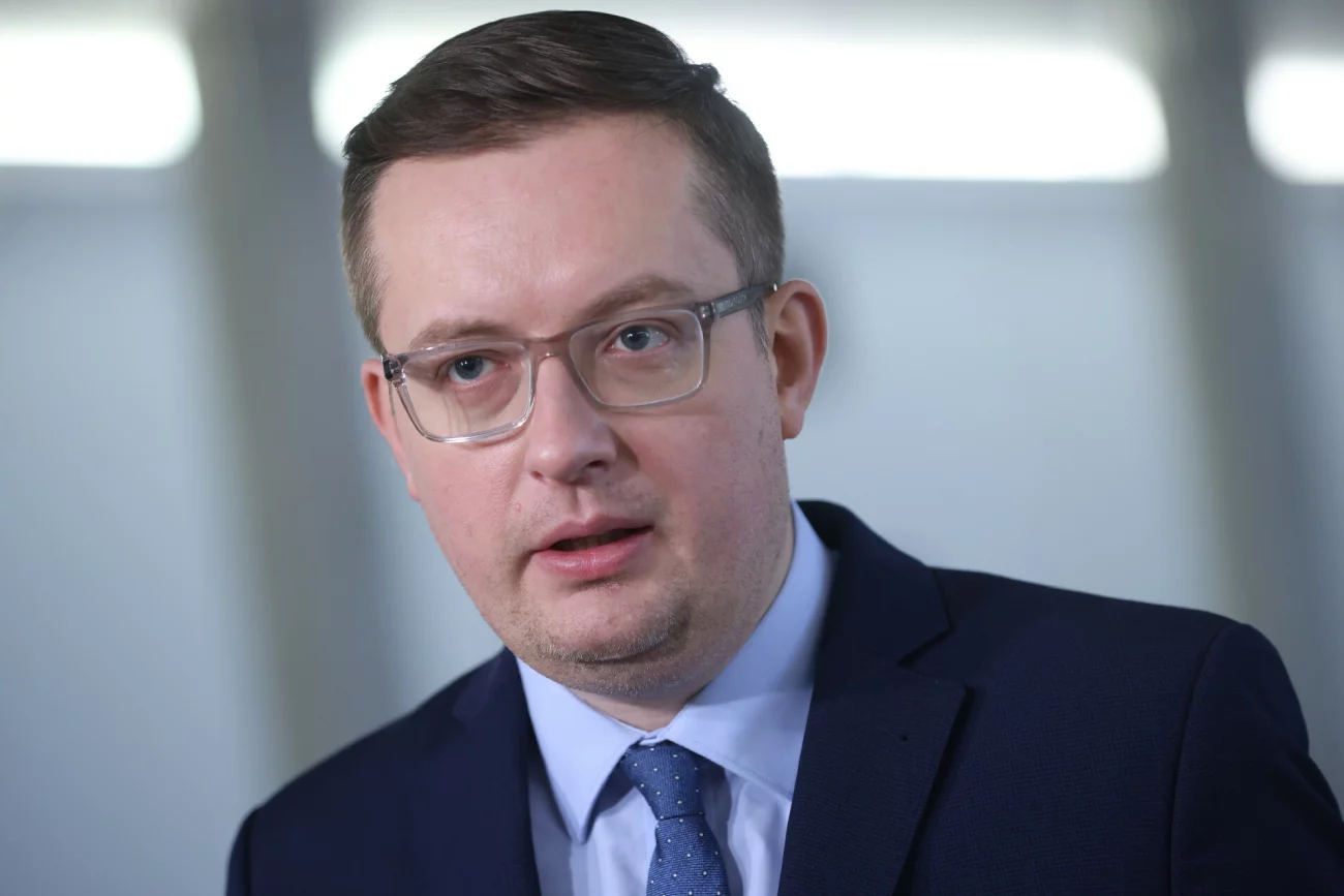 Winnicki miał zawał? Szef sztabu Konfederacji trafił do szpitala Winnicki miał zawał? Szef sztabu Konfederacji trafił do szpitala