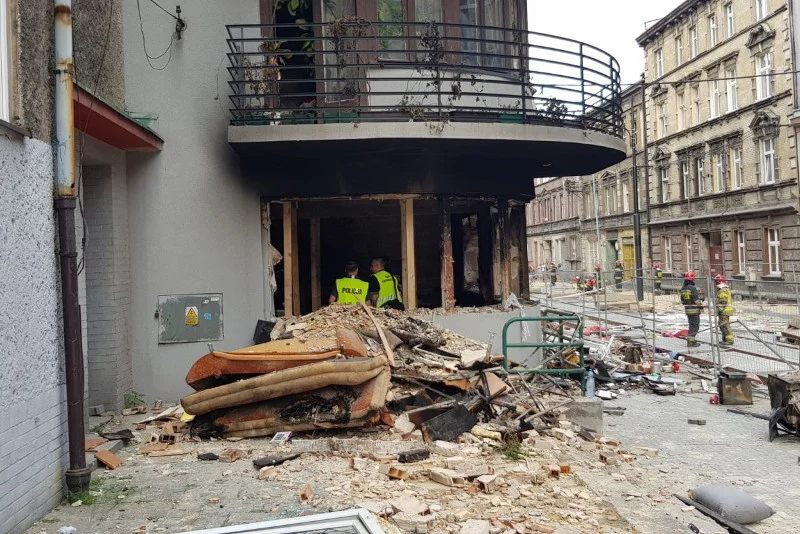Żałoba w Bytomiu po sobotniej tragedii w kamienicy przy ul. Katowickiej.