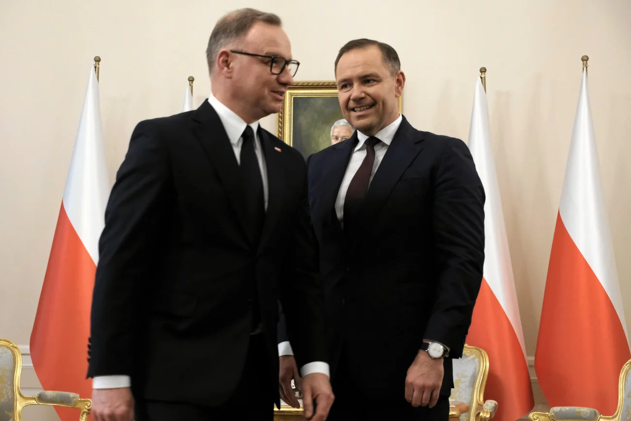 Gabinet Nawrockiego. Historyk: "On postrzega go jako bastion do walki z rządem"