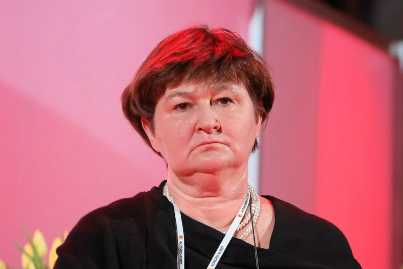 Magdalena Środa o abp Gądeckim: To jest mężczyzna, który chodzi w sukience. W życiu nie ubrudził sobie rąk sprzątaniem