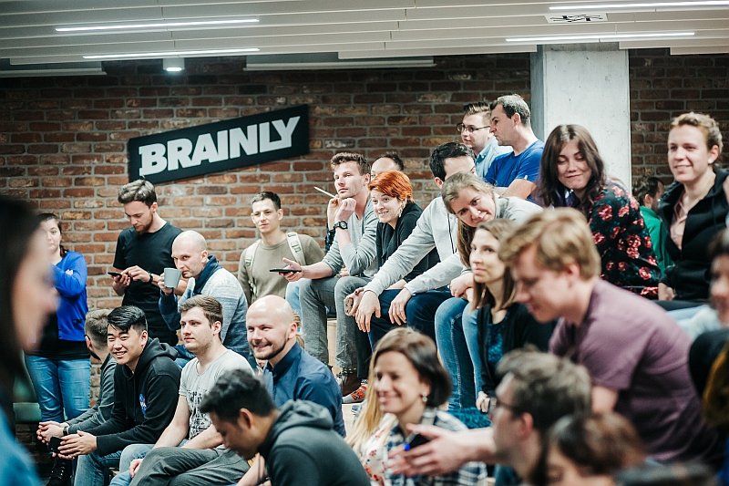 Podczas P&G Demo Day start-upy Brainly, Justtag i WiseShelf zaprezentowały swoje rozwiązania wpisujące się w model, w którego centrum znajdują się potrzeby i oczekiwania klienta