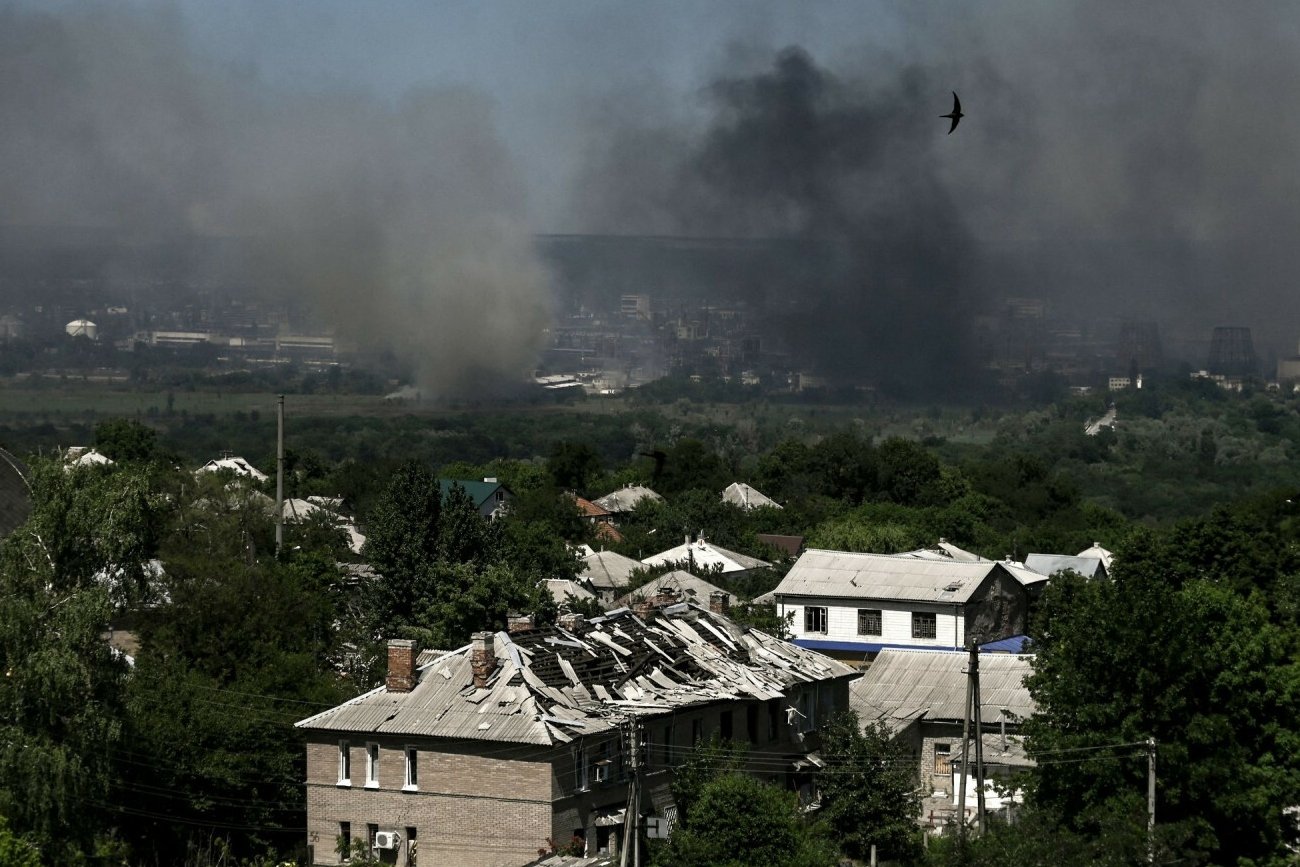 Siewierodonieck, miasto na wschodzie Ukrainy, znalazł się pod całkowitą kontrolą rosyjską