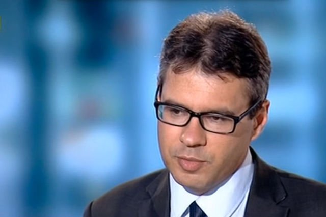 Michał Karnowski twierdzi, że pogrzeb Piotra S., Zwykłego Szarego Człowieka, który spalił się w proteście przeciwko PiS, będzie sponsorowany przez filantropa George'a Sorosa.