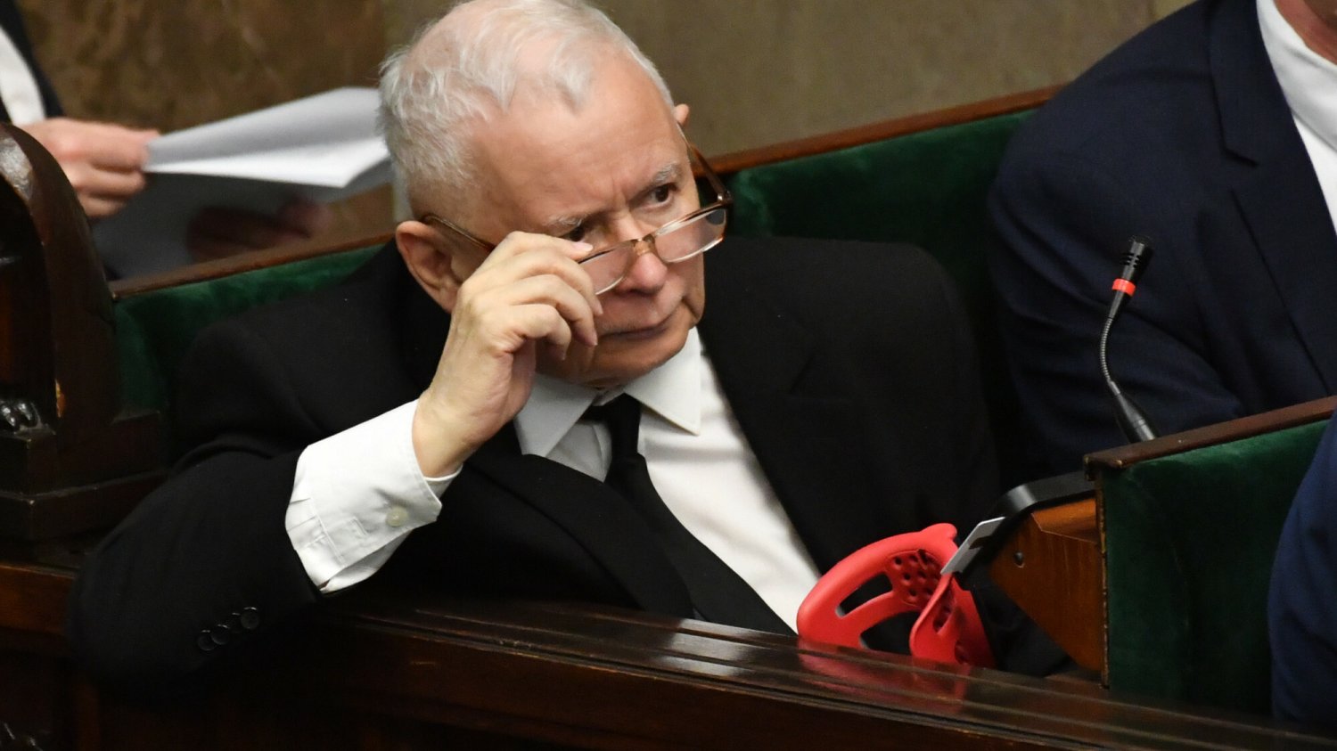 PiS w nowym sondażu nie może liczyć na większość nawet wspólnie z Konfederacją.