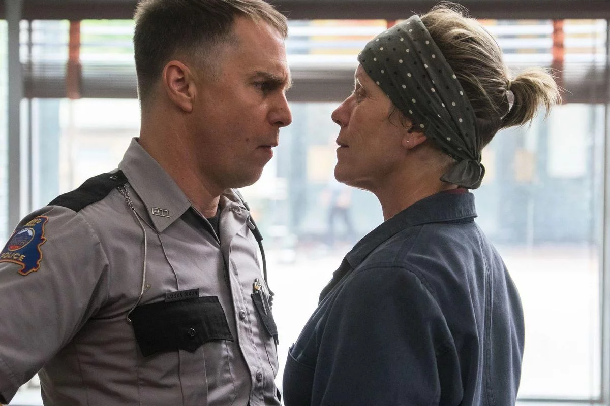 Również Sam Rockwell dostał w tym roku Oscara za rolę w tym samym filmie.