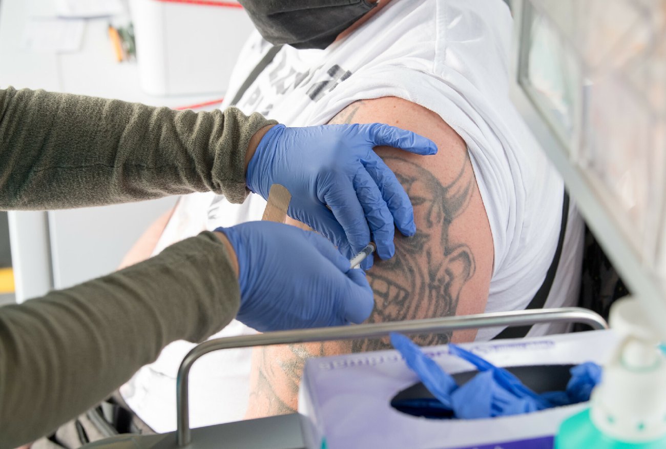 Niemcy wprowadzą obowiązek szczepień na koronawirusa? Decyzja zapadnie do końca roku