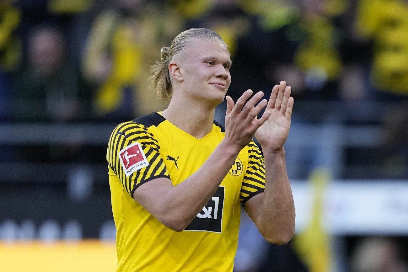 Erling Haaland zdaniem brytyjskiego ""Daily Mail" wreszcie osiągnął porozumienie z Manchesterem City.