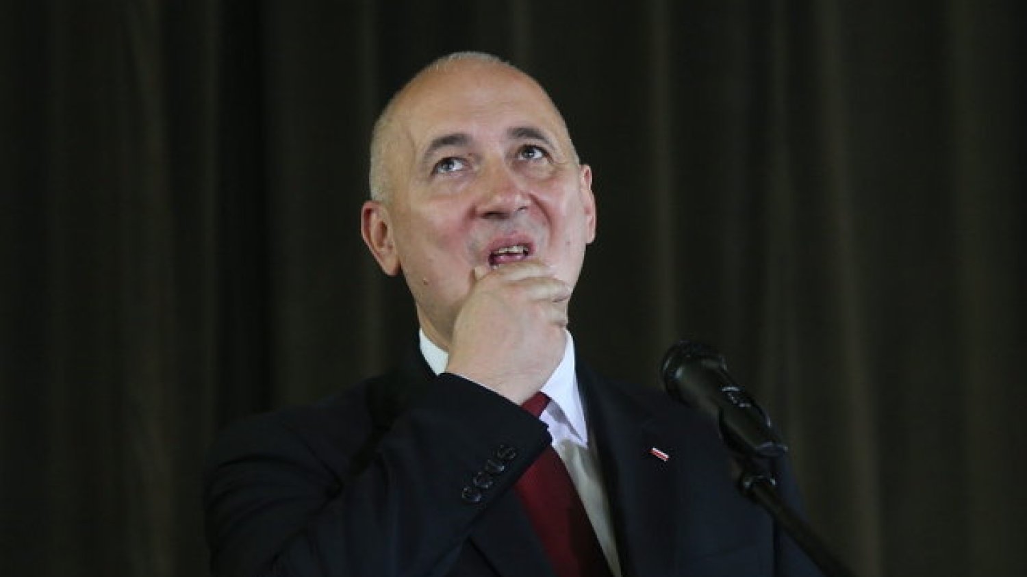 Joachim Brudziński twierdzi, ze nic nie wie na temat specjalnego posiedzenia Sejmu.