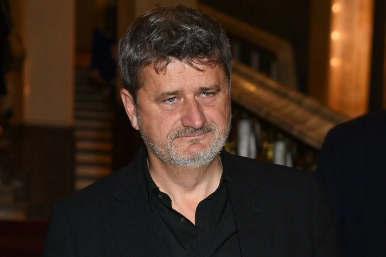 Palikot komentuje swój stan zdrowia. Jest przypuszczenie, co mogło się stać w areszcie. Janusz Palikot opuścił szpital. Wiadomo już, co mu dolega.