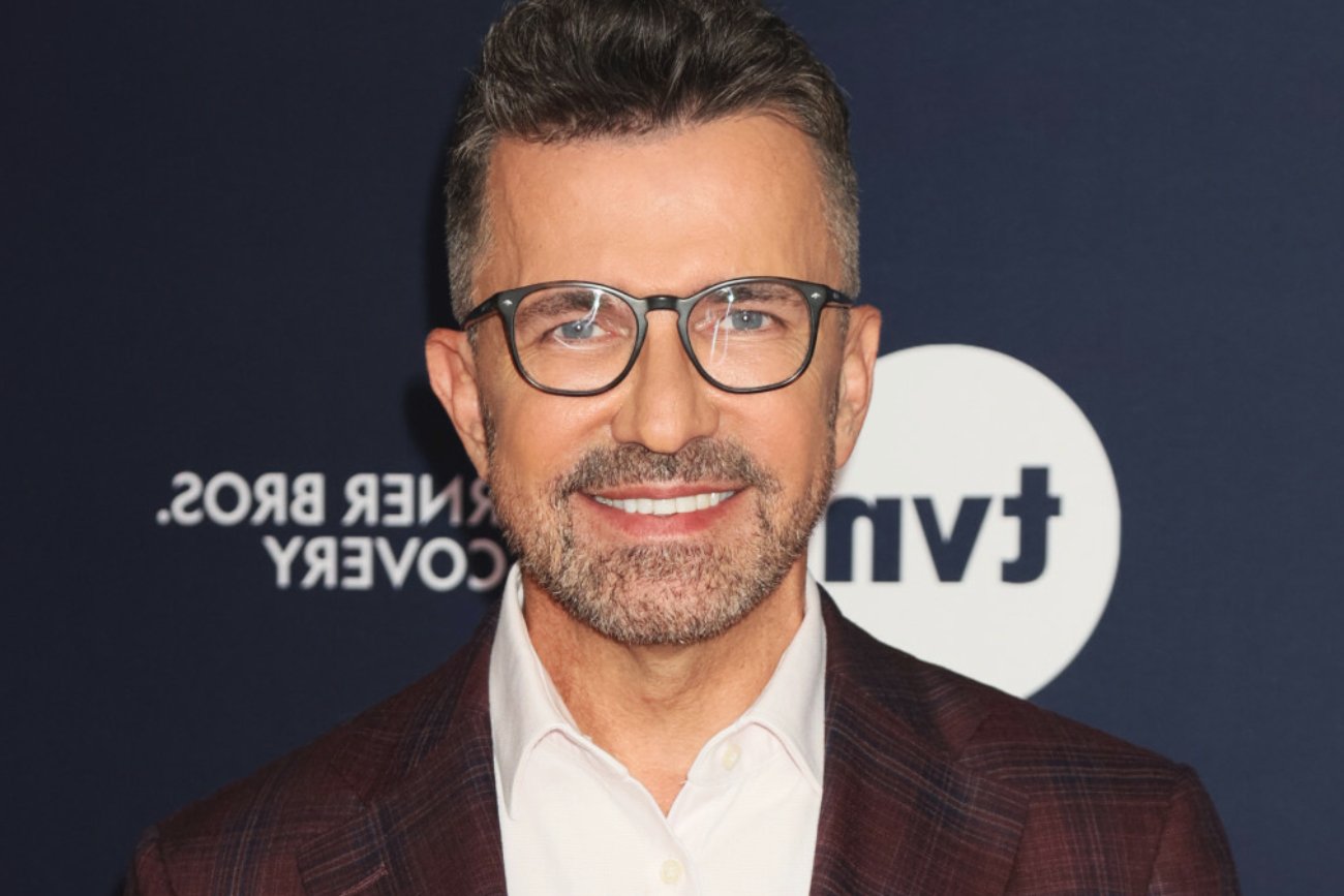 Zbigniew Łuczyński prowadzącym "19.30". Pracował długo w programie "Uwaga!"