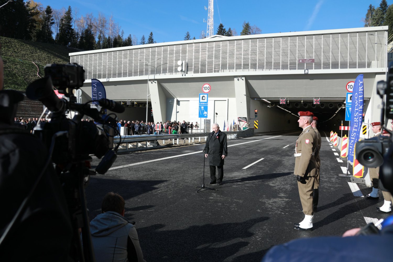 Podczas otwarcia tunelu na zakopiance doszło do sporej wpadki organizatorów.