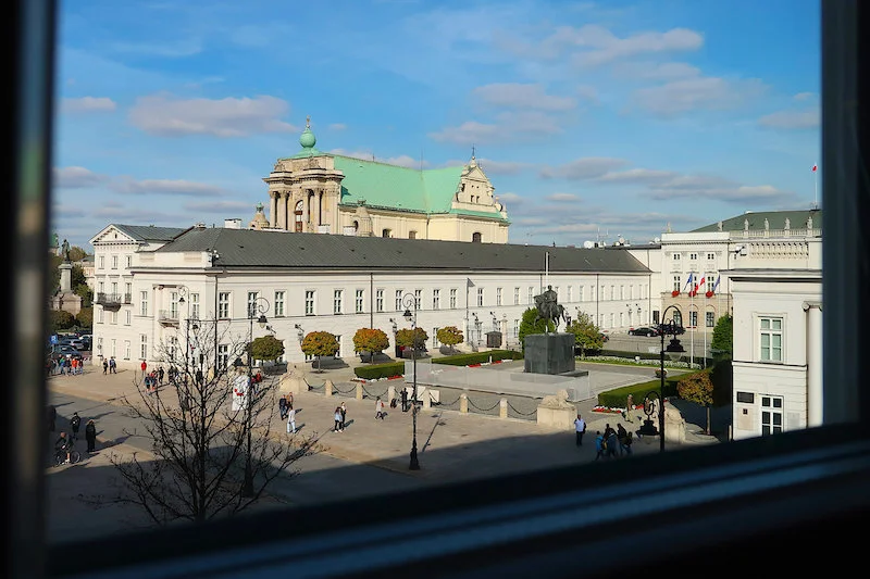 Z tych okien zawsze można było zobaczyć wydarzenia ważne dla losów Polski