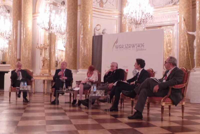 Pierwsza edycja Spotkań Warszawskich odbyła się na Zamku Królewskim w Warszawie.