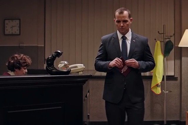 Paweł Koślik w roli prezydenta Andrzeja Dudy w "Uchu Prezesa"