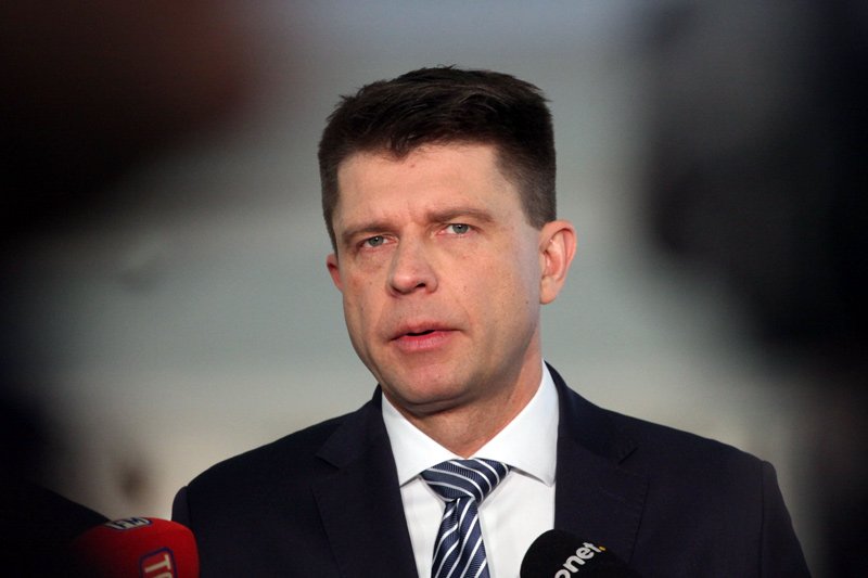 Lider Nowoczesnej Ryszard Petru znowu zaliczył charakterystyczną dla siebie wpadkę.