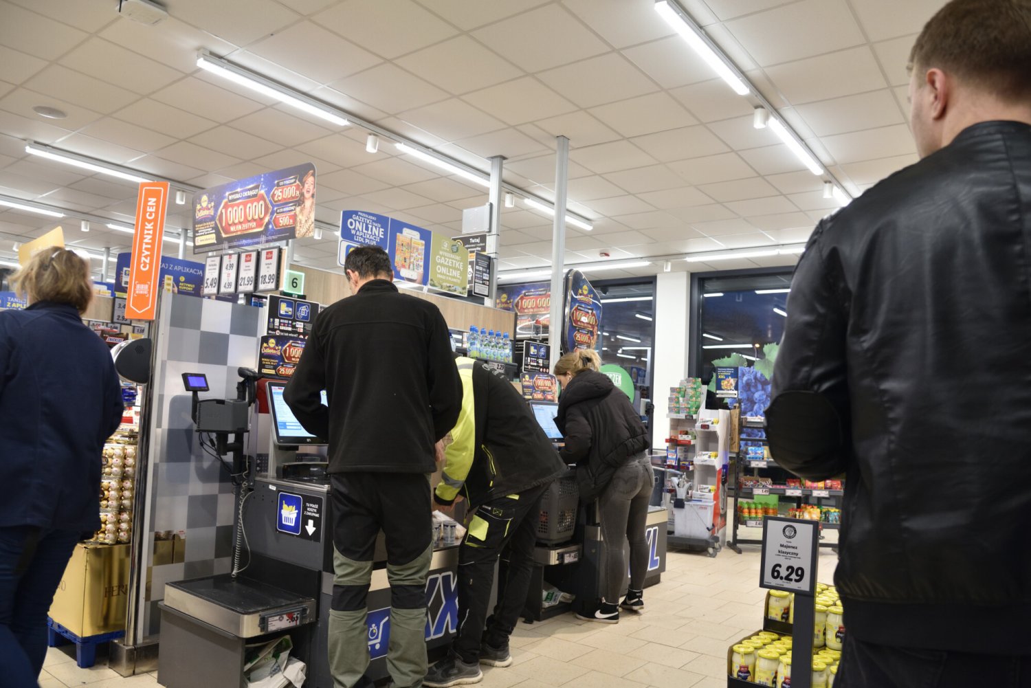 Promocja 4+4 gratis na Prince Polo w Lidlu. Jeden wafelek kosztuje wtedy 1,25 zł