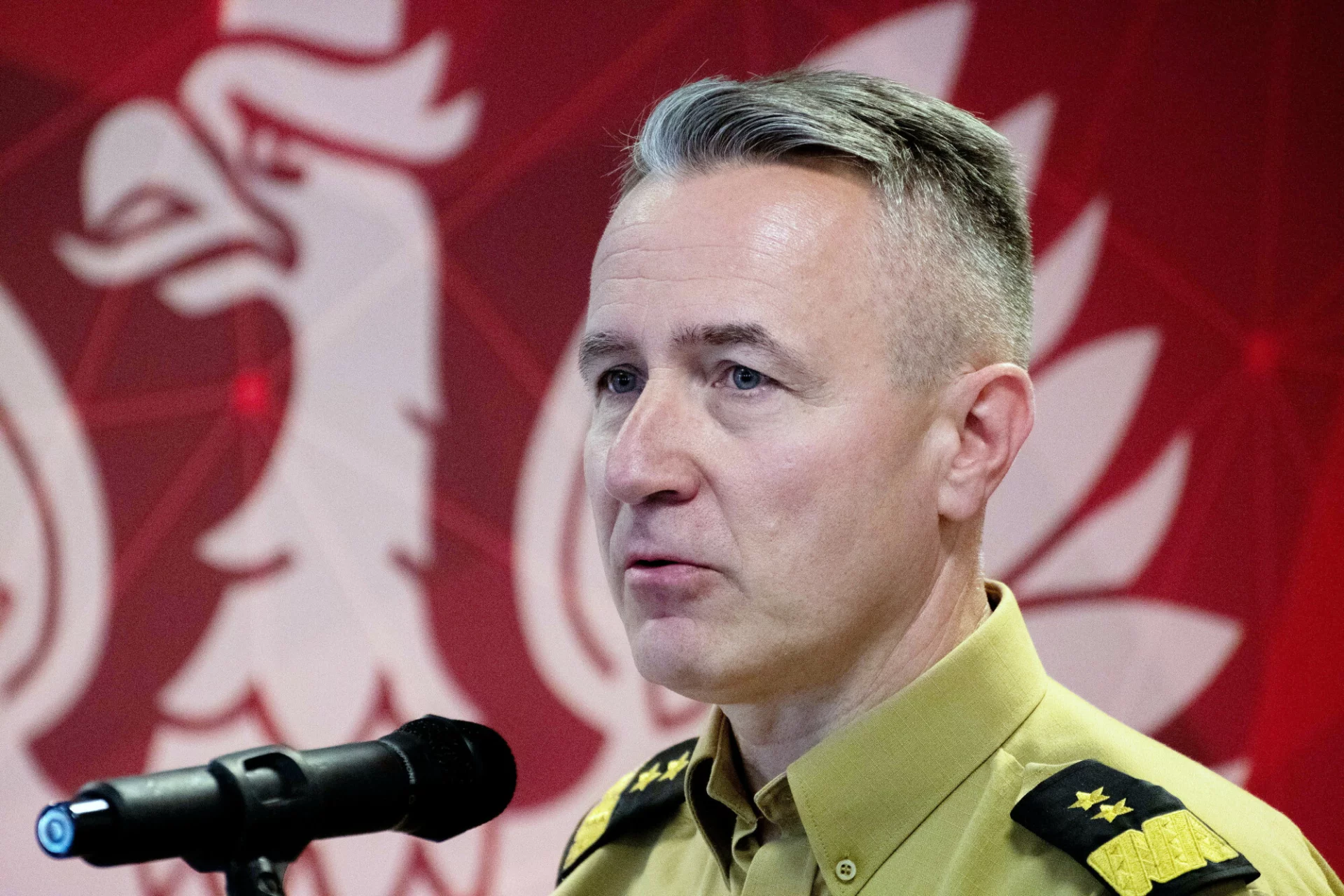 Nowe oświadczenie ws. afery z Collegium Humanum. "Nie przyznaję się" Afera z Collegium Humanum. Były komendant PSP nagle zabrał głos
