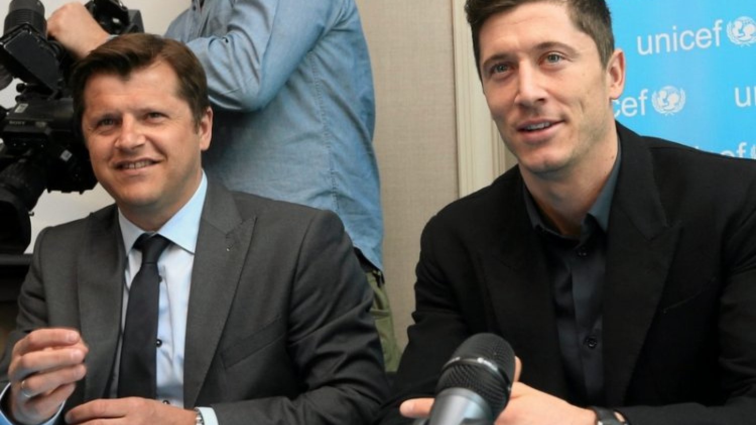 Lewandowski zerwał współpracę z Kucharskim w 2017 roku. Konflikt Lewandowskiego z Kucharskim. Rozmowa z 2018 roku.