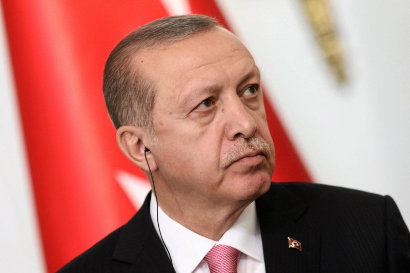 Recep Tayyip Erdogan obiecał zawieszenie broni w północnej Syrii.
