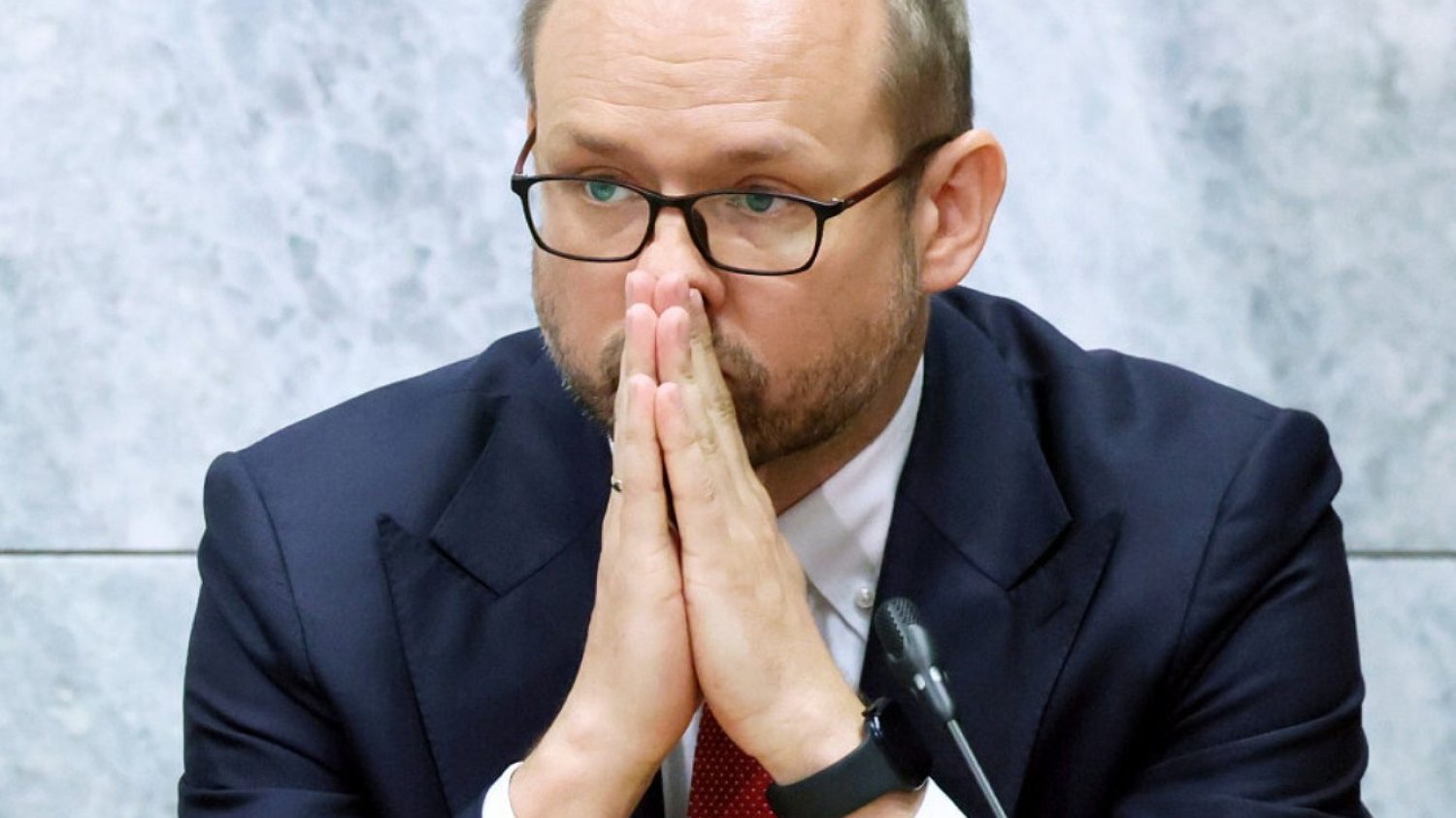 Marcin Przydacz z PiS wyleciał s komisji ds. Pegasusa. Sroka nie wytrzymała.