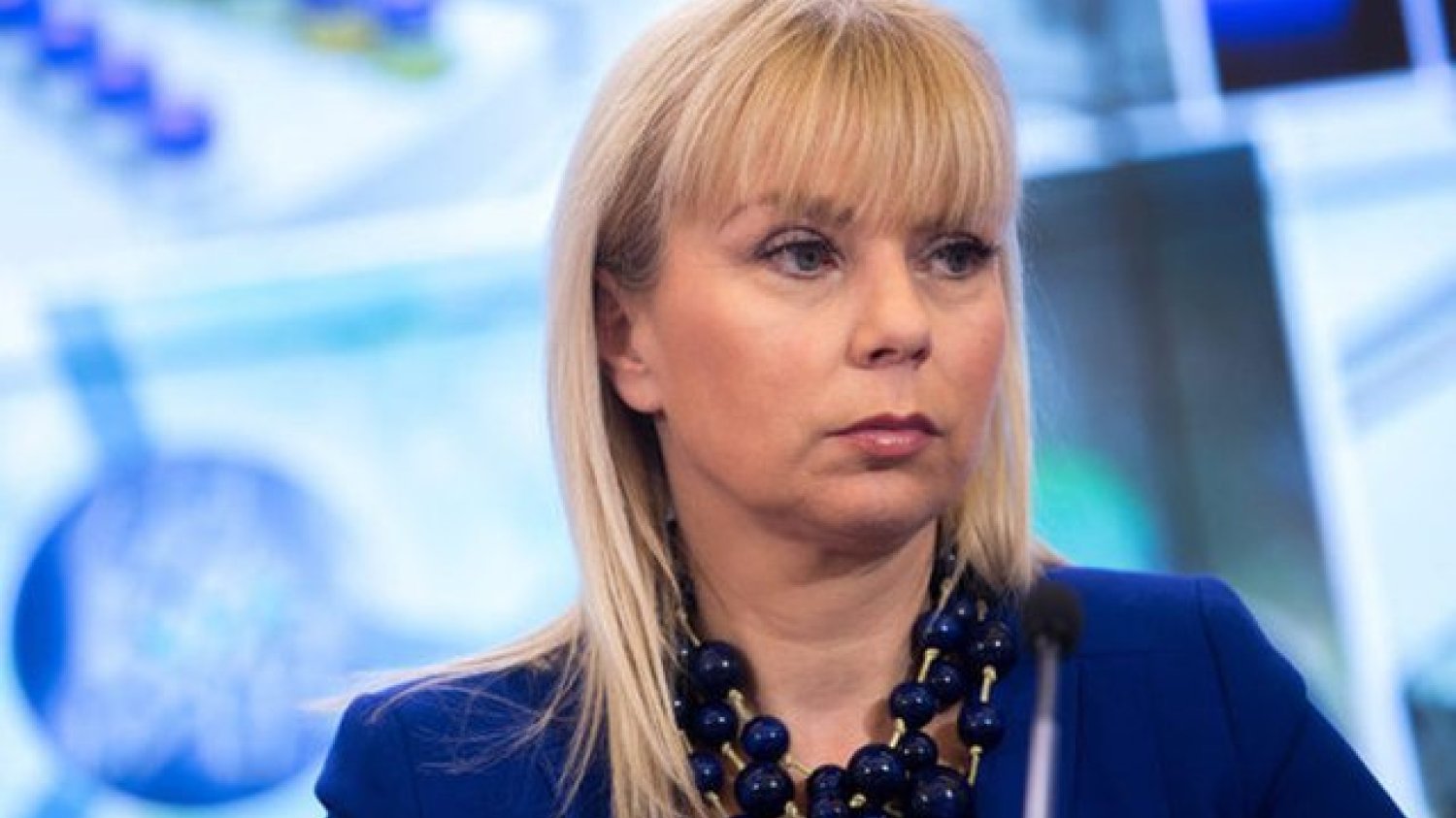 Elżbieta Bieńkowska o zatrzymaniach CBA. Unijna komisarz odcina się od sprawy.