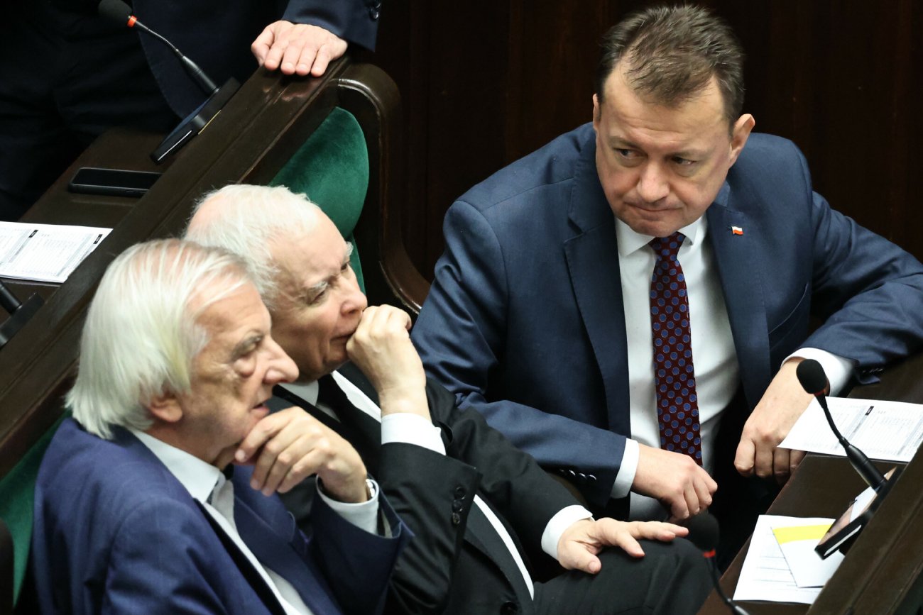 Polacy odpowiedzieli na pytanie, kto wygra wybory w 2023 roku. Sondaż