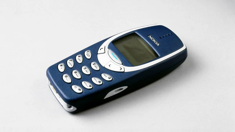 Nokia 3310 - niezniszczalny telefon, który pamiętają wszyscy xennialsi.