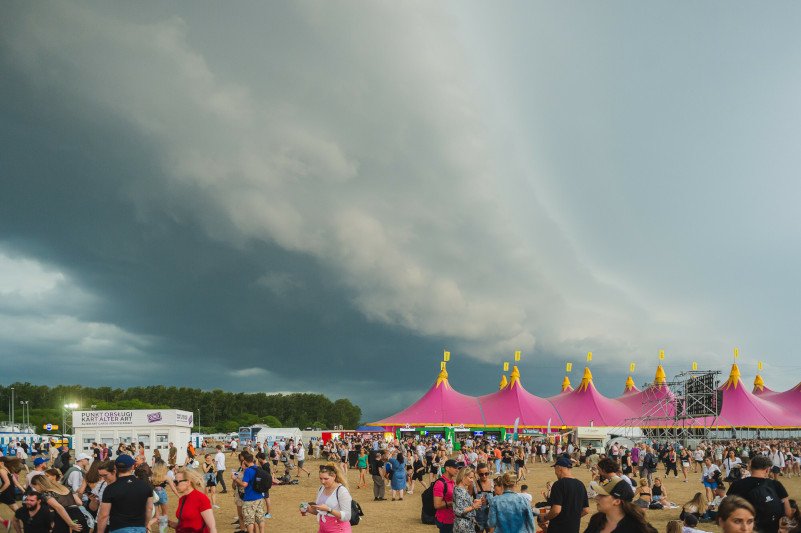 Pogoda w Polsce. Czy końcówka Open'era odbędzie się bez przeszkód?