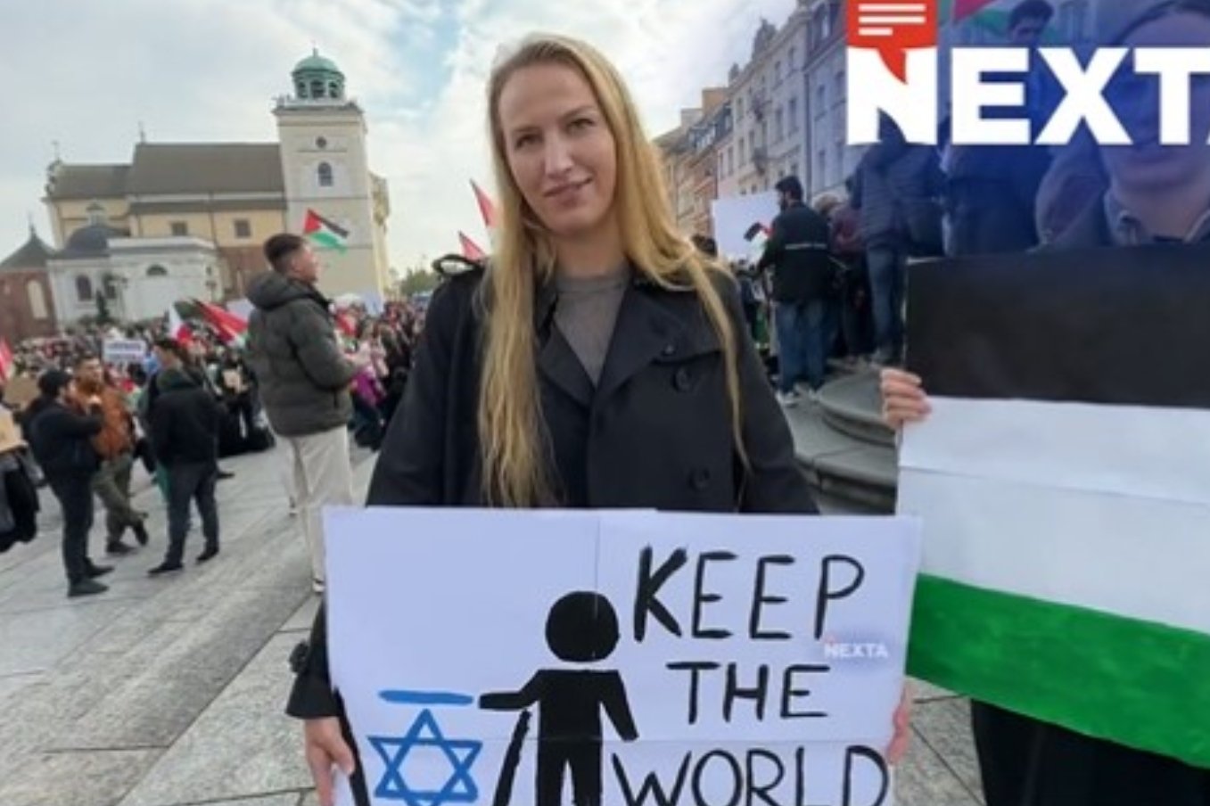 Antysemicki baner na manifestacji w Warszawie. Norweżka wydała oświadczenie.