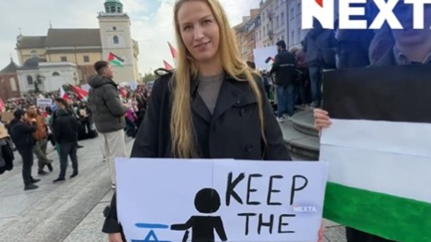 Antysemicki baner na manifestacji w Warszawie. Norweżka wydała oświadczenie.