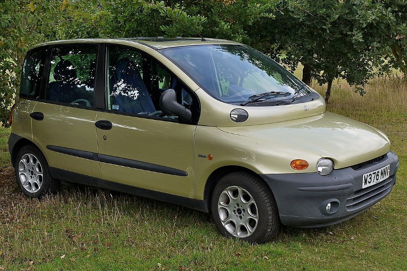 Fiat Multipla to dla wielu najbrzydsze auto w historii
