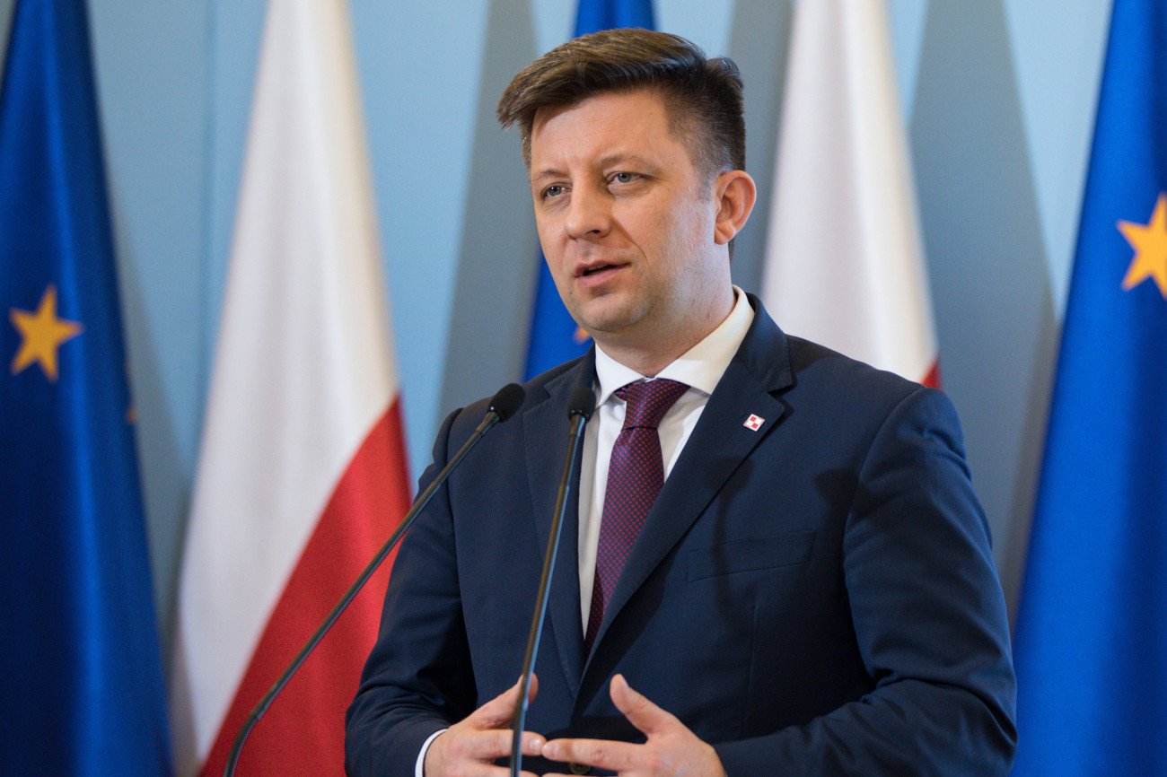 Rząd szykuje się do luzowania kolejnych obostrzeń.