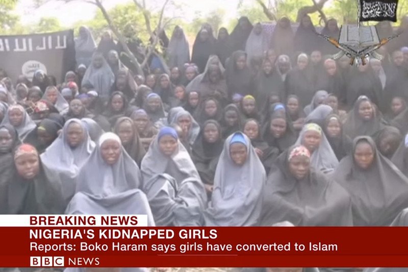 200 uprowadzonych uczennic przeszło na Islam i zostało wydanych za mąż. "Kwestia dziewcząt nie istnieje"