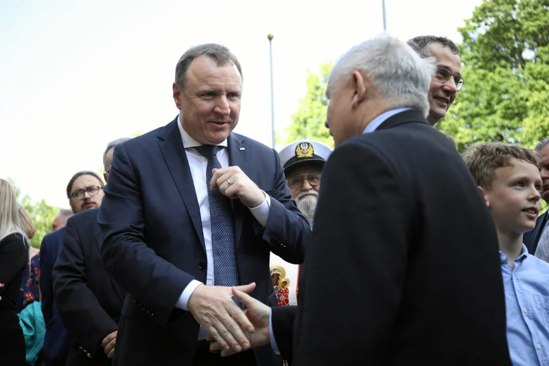 OBWE krytykuje TVP za zachowanie w trakcie wyborów.