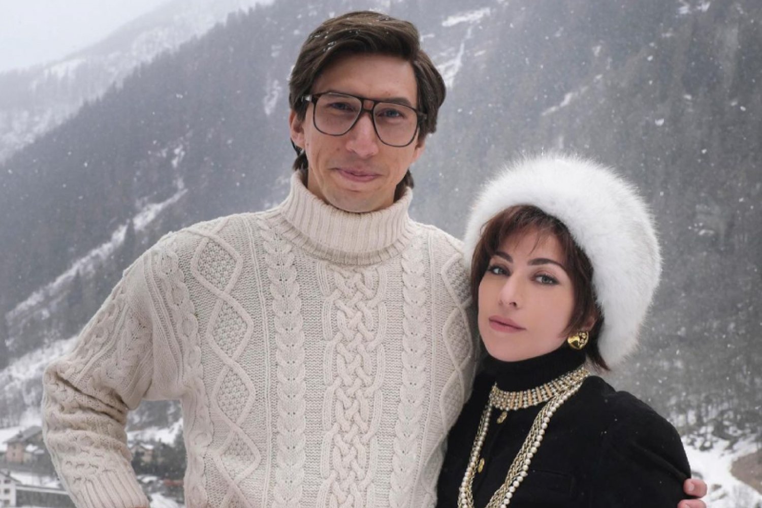 Lady Gaga i Adam Driver w filmie "House of Gucci" Ridleya Scotta.