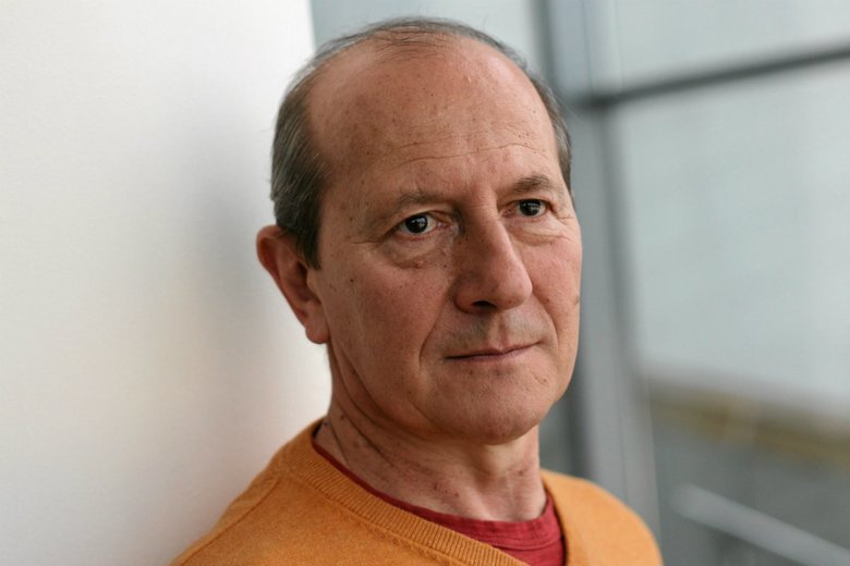 Włodzimierz Szaranowicz nie powiedział wprost, na co choruje. Wiadomo, że chodzi o przypadłość neurologiczną.