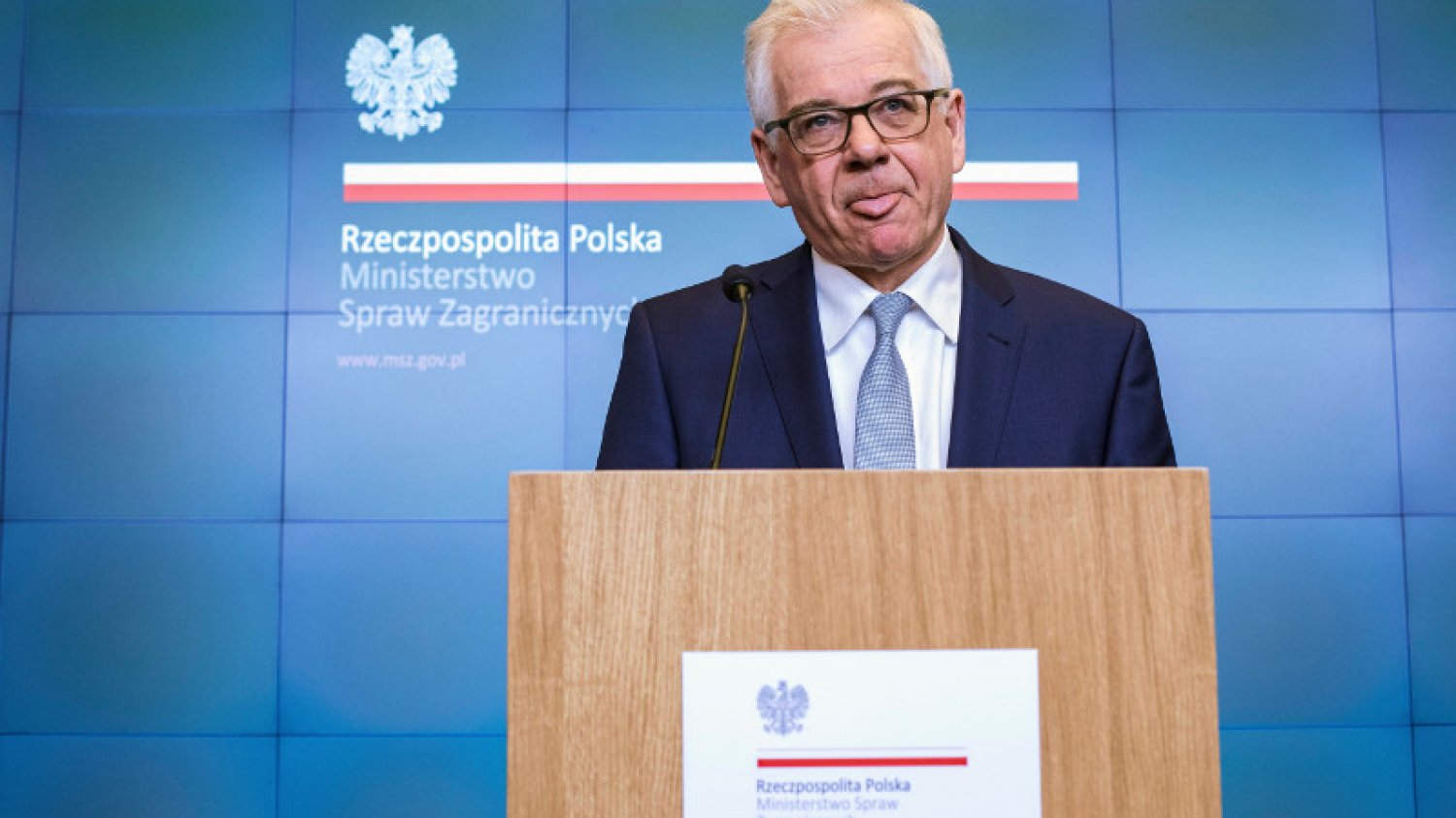 Minister Czaputowicz w przypływie szczerości przyznał, że Polska łamie zasady praworządności.