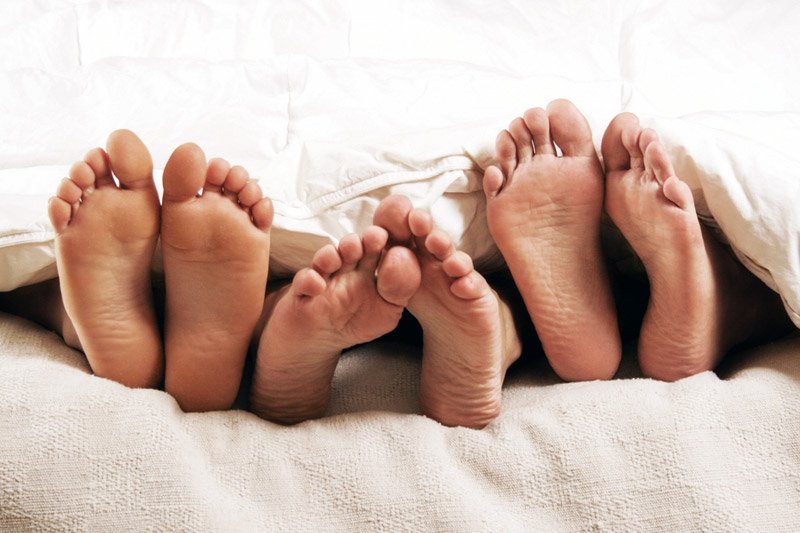 Jak mówi nasz rozmówca, poliamoryczny związek z kobietą i mężczyzną jest dla niego kluczem do szczęśliwego życia. I wcale nie spotyka się z taką nietolerancją, jak można byłoby się spodziewać.