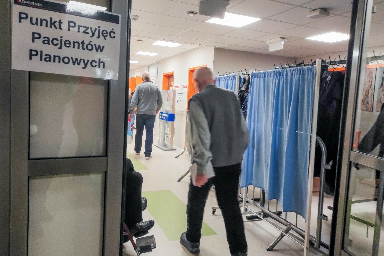 Długi czas oczekiwania na planowaną operację to główny zarzut pacjentów wobec szpitali.