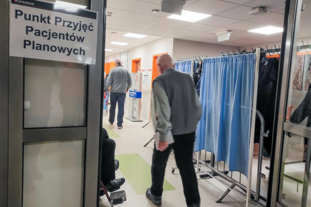 Długi czas oczekiwania na planowaną operację to główny zarzut pacjentów wobec szpitali.