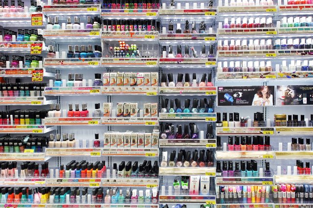 Zastanawiając się czy wybrać jakość czy przystępną cenę, nie musisz rezygnować z żadnej z tych rzeczy. Wystarczy tylko myśleć ekonomicznie!