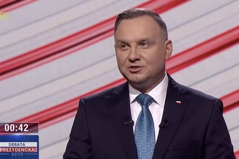 Andrzej Duda miał być zdenerwowany przełożeniem wyborów prezydenckich.