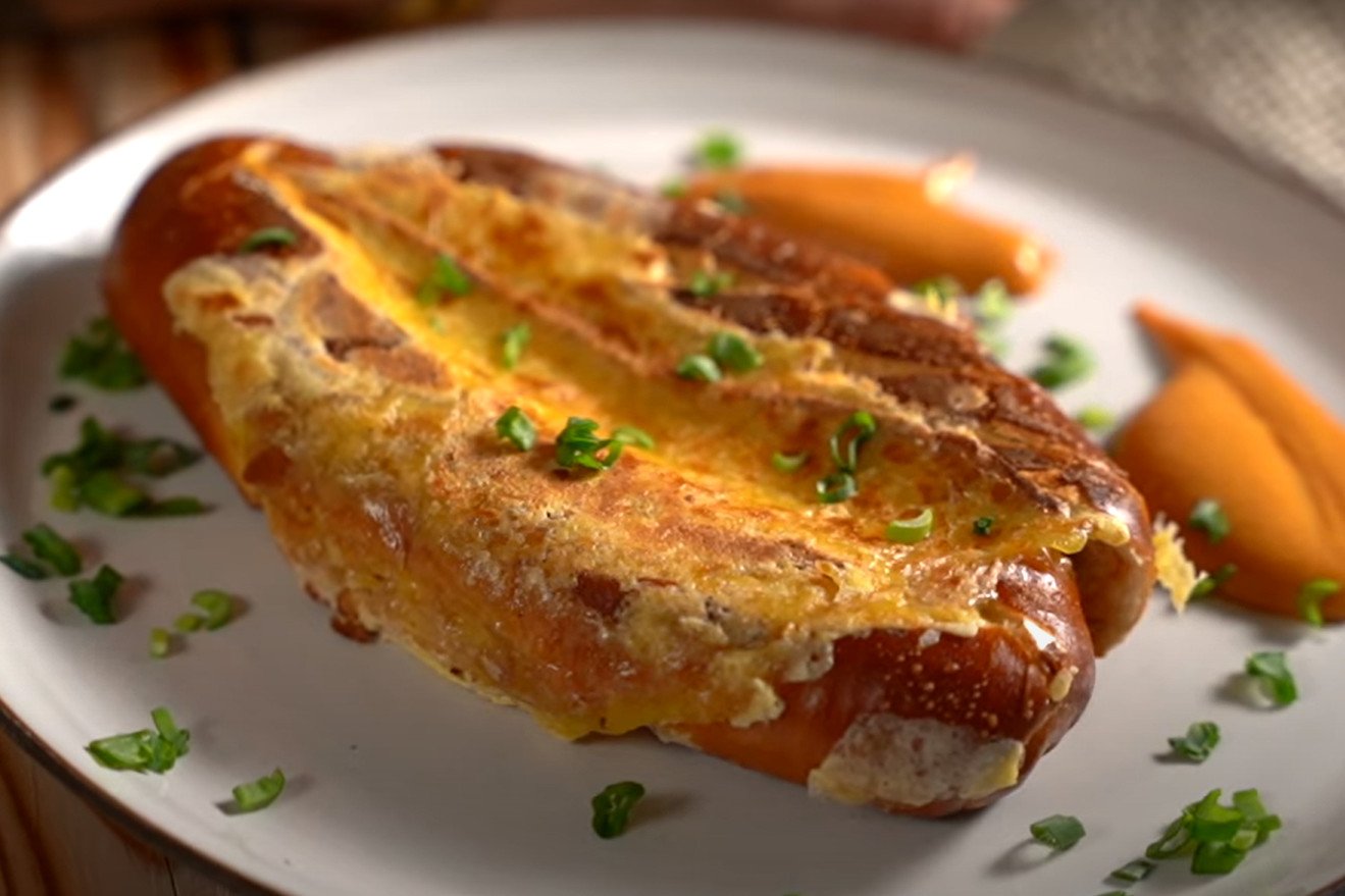 WegeTuba: wegańskie hot dogi śniadaniowe, przepis wegańskie hot dogi śniadaniowe