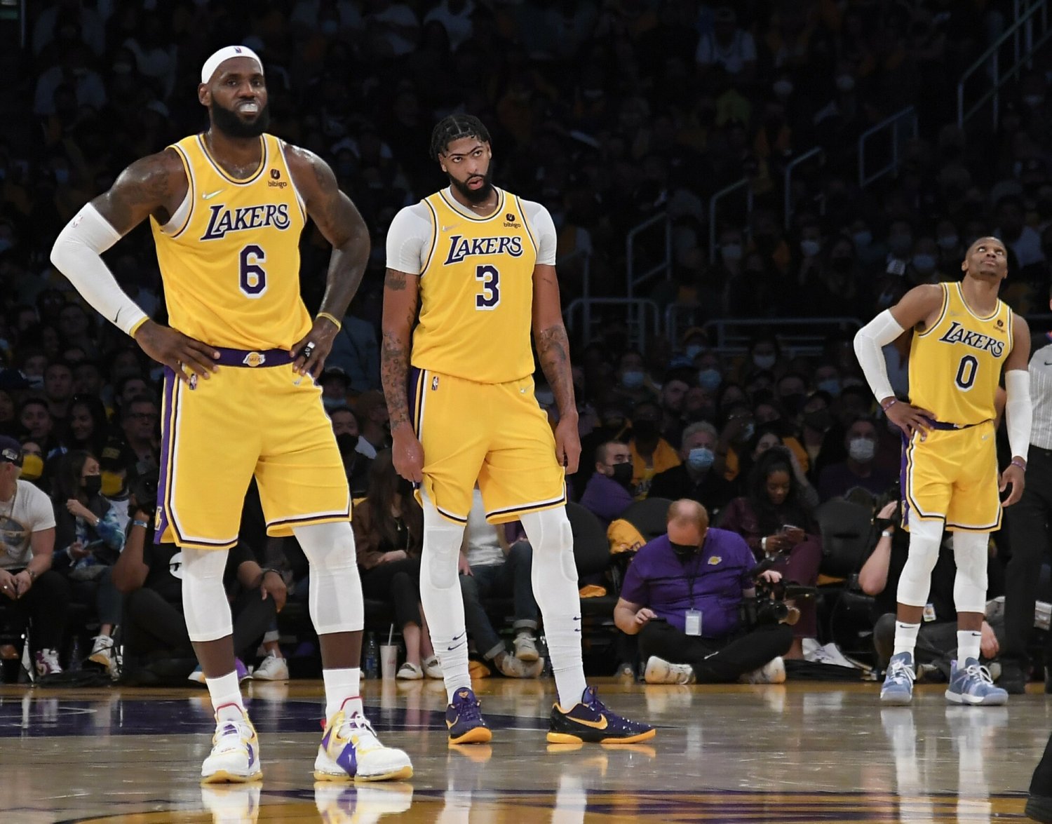 Początek sezonu NBA jest bardzo nieudany dla Los Angeles Lakers